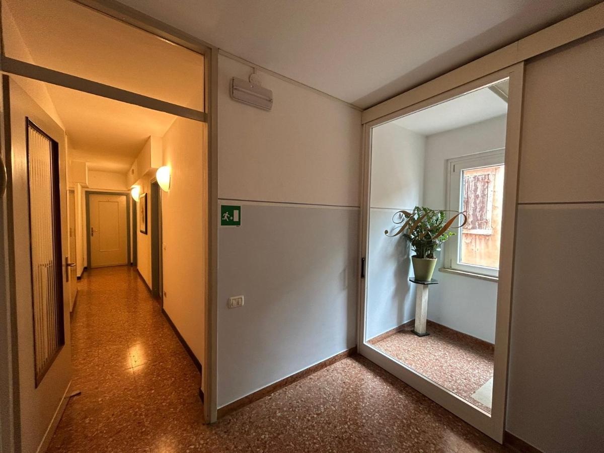 Albergo Da Pina Lazise Dış mekan fotoğraf
